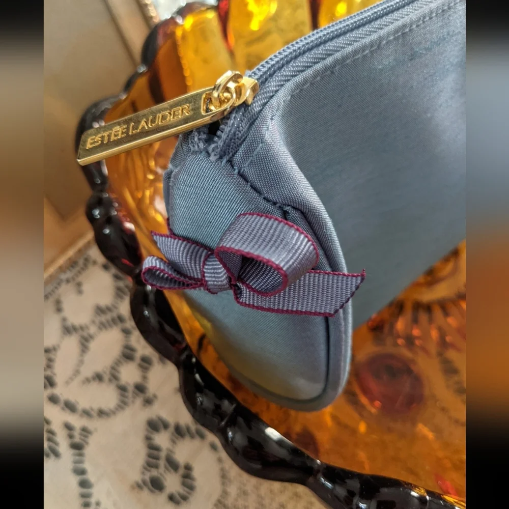 Vintage Rare Brush Accessories Bag Pouch Travel Makeup Cosmetic Bow Coquette
